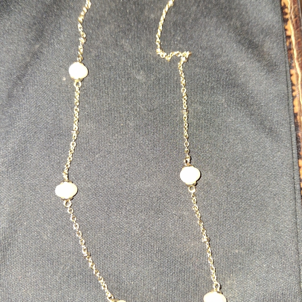 🍃 3 for 36 - Dainty Gold Pearl Necklace - NWT - Picture 4 of 7